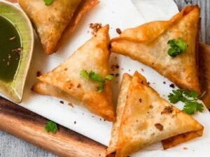 Lamb Samosa (3pc)
